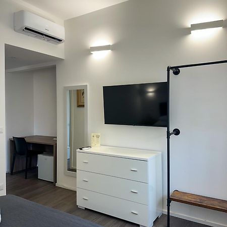 Dante 134 Rooms Cagliari Bagian luar foto