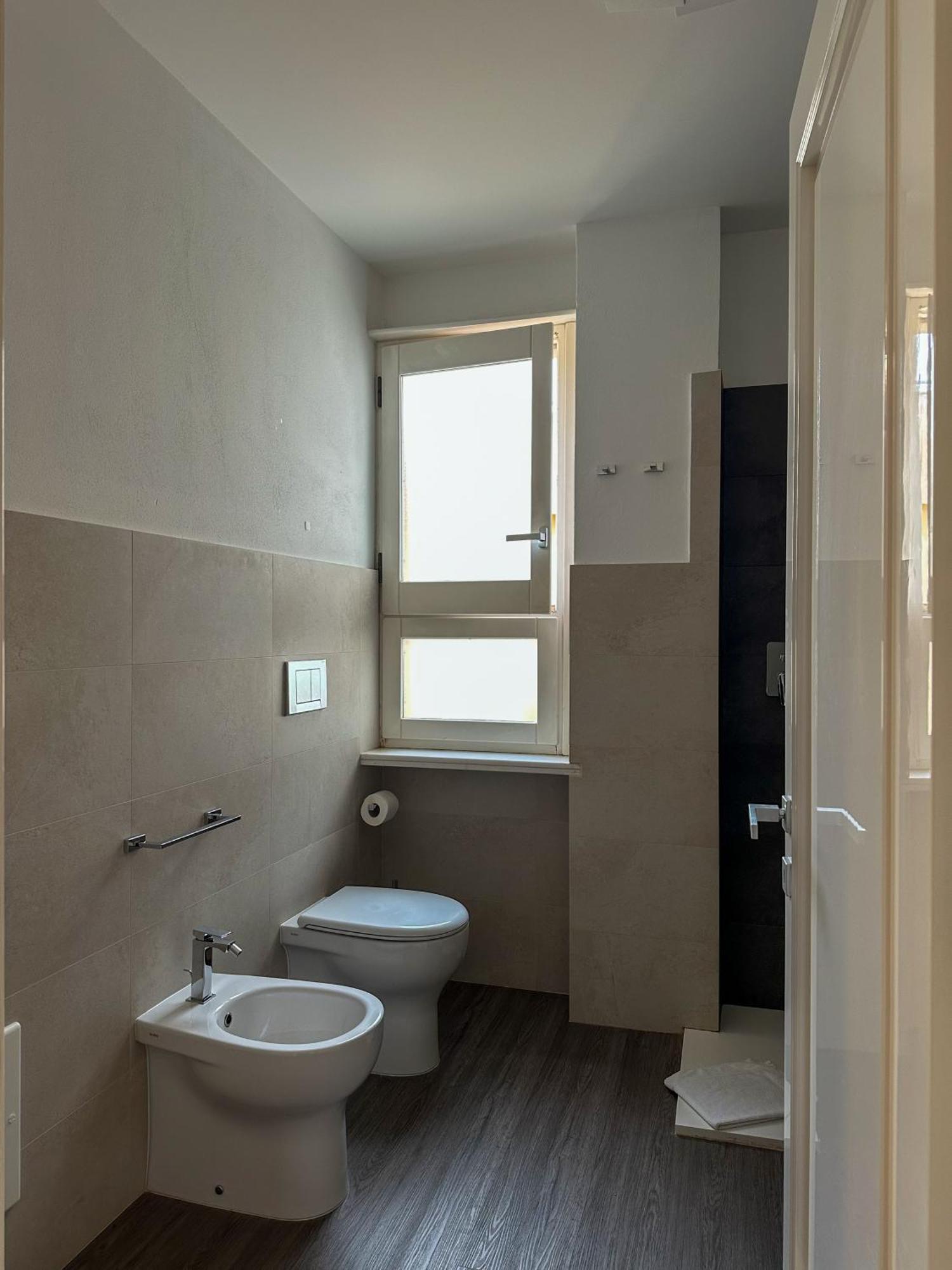 Dante 134 Rooms Cagliari Bagian luar foto